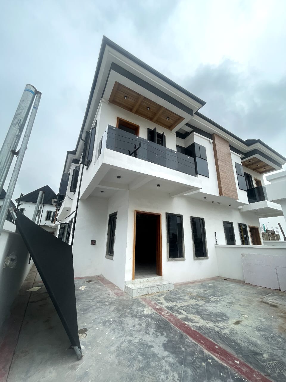 Welcome to Royal Pine Estate Orchid Road Lekki Lagos